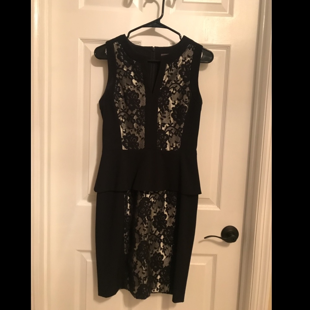 Vince Camuto lace dress